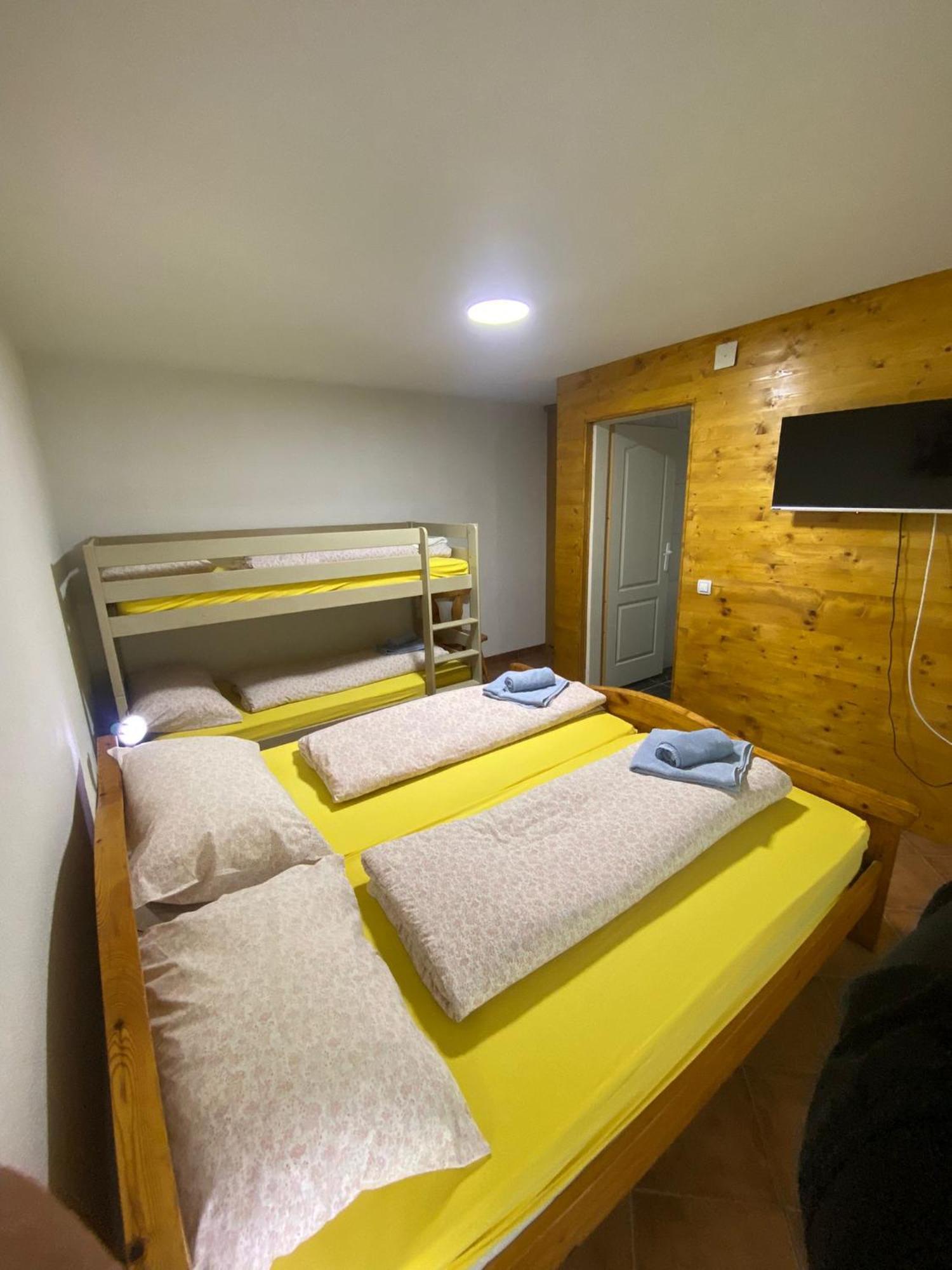Forest Camp Despotovac Esterno foto